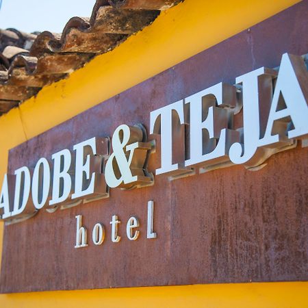 Hotel Adobe Y Teja Сан-Кристобаль-де-Ла-Касас Экстерьер фото