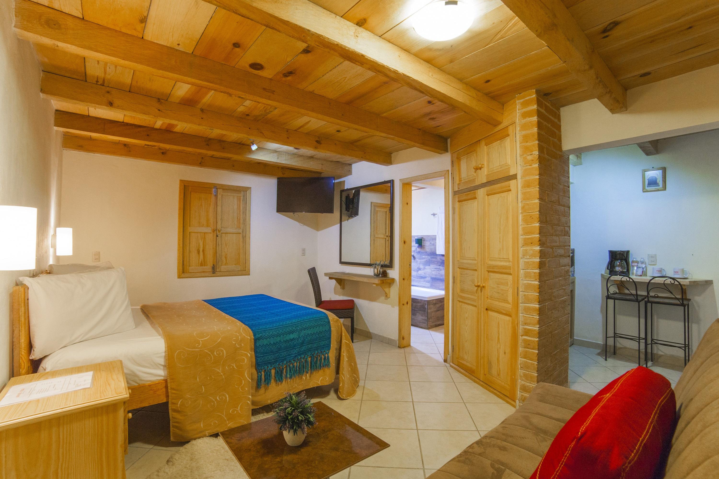 Hotel Adobe Y Teja Сан-Кристобаль-де-Ла-Касас Экстерьер фото