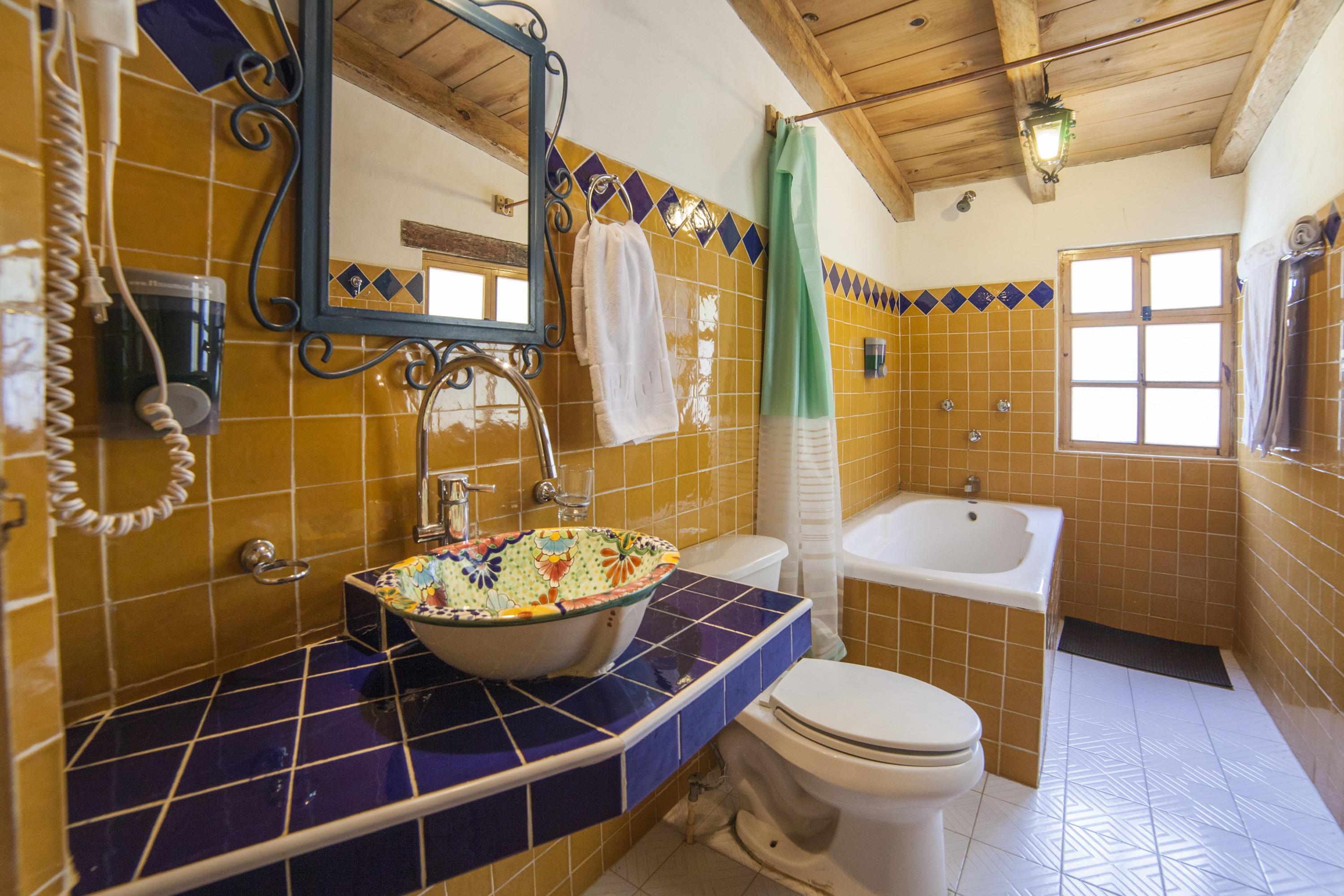 Hotel Adobe Y Teja Сан-Кристобаль-де-Ла-Касас Экстерьер фото